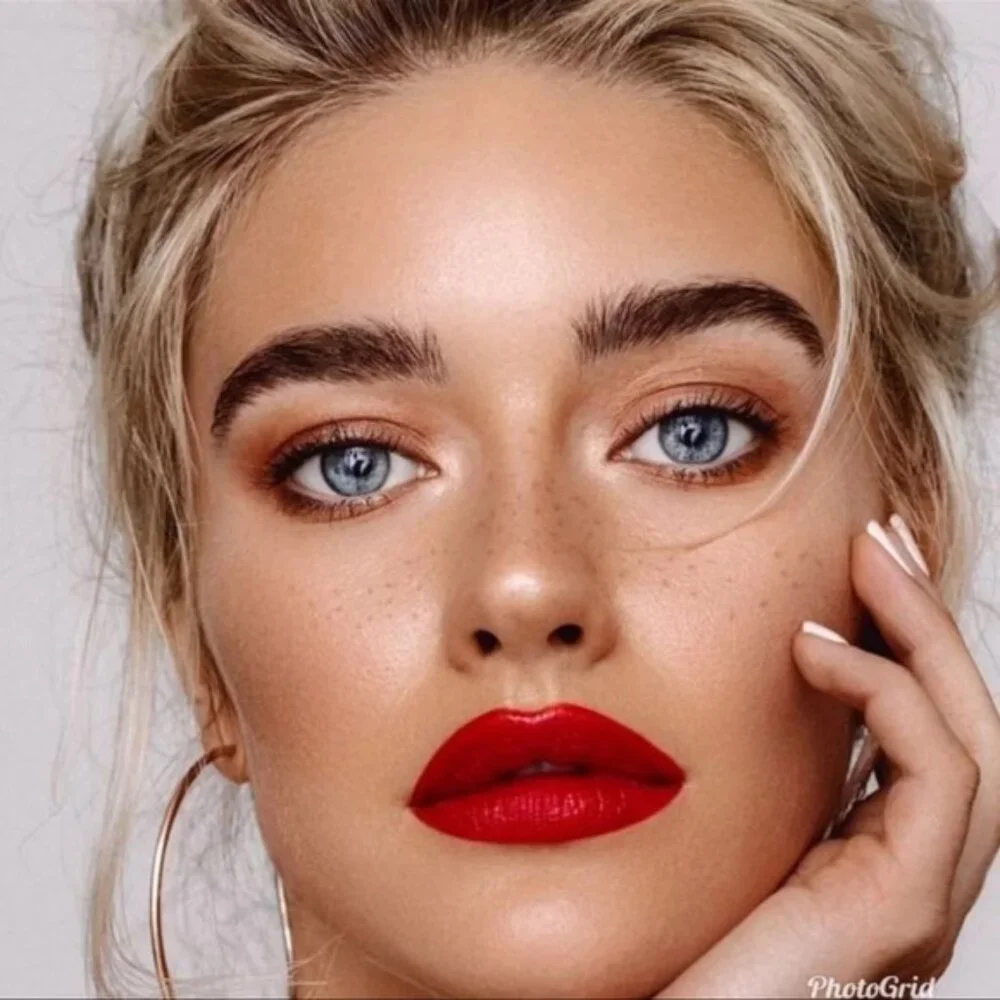 Sale! MAC RUBY WOO Lipstick mini NEW Limited Ed Retro Matte Last one! PRICE FIRM
